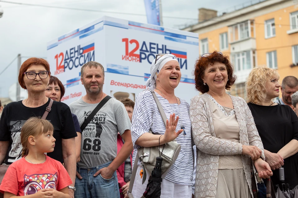Красноярцы активно посещают мероприятия, посвященные празднованию Дню России