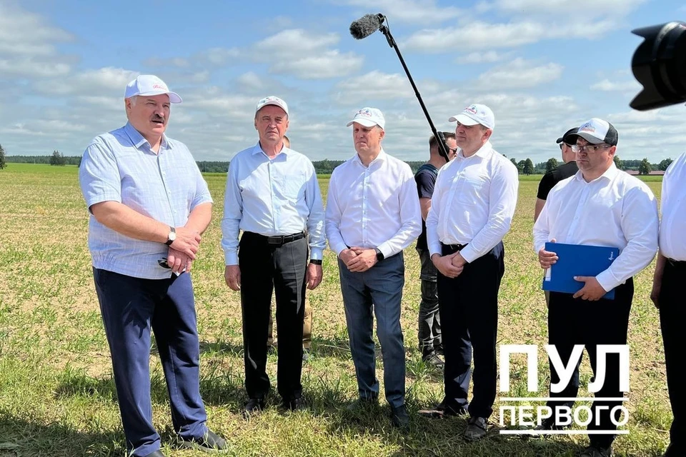 Лукашенко приехал на свою малую родину. Фото: телеграм-канал "Пул Первого"