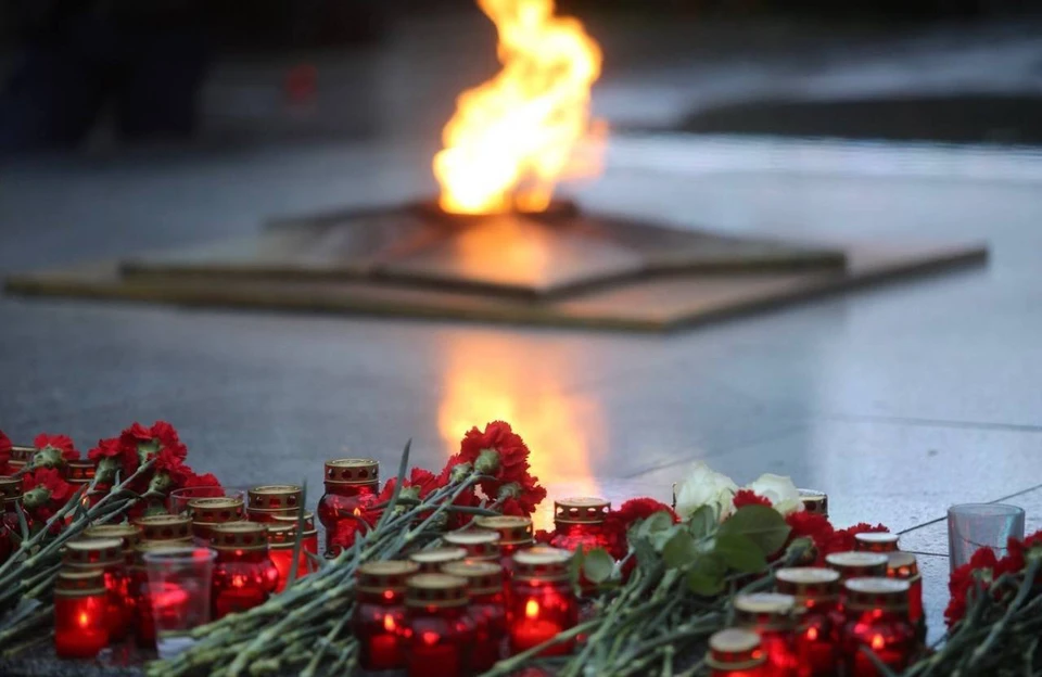 Ежегодно Калининград присоединяется к всероссийской акции "Свеча памяти".