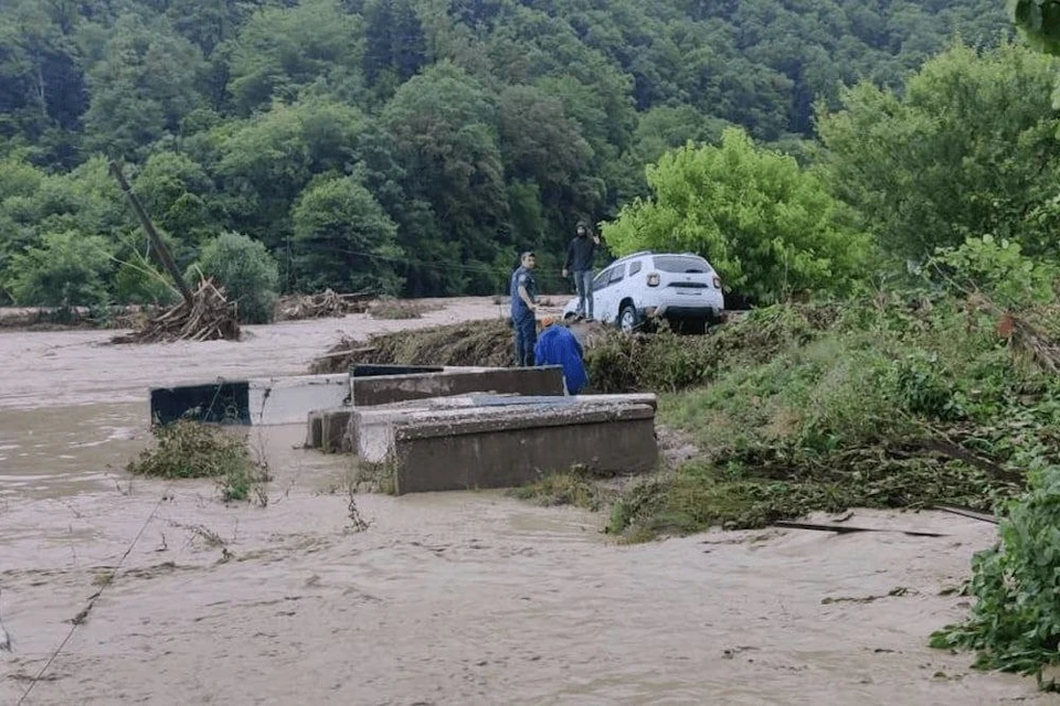 Потоки сошли ночью