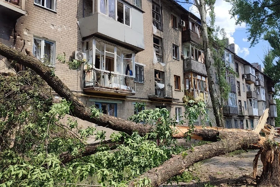 Донецк последний час. Донецк Куйбышевский район обстрел. Донецк проспект Колхозный. Донецкая 26.