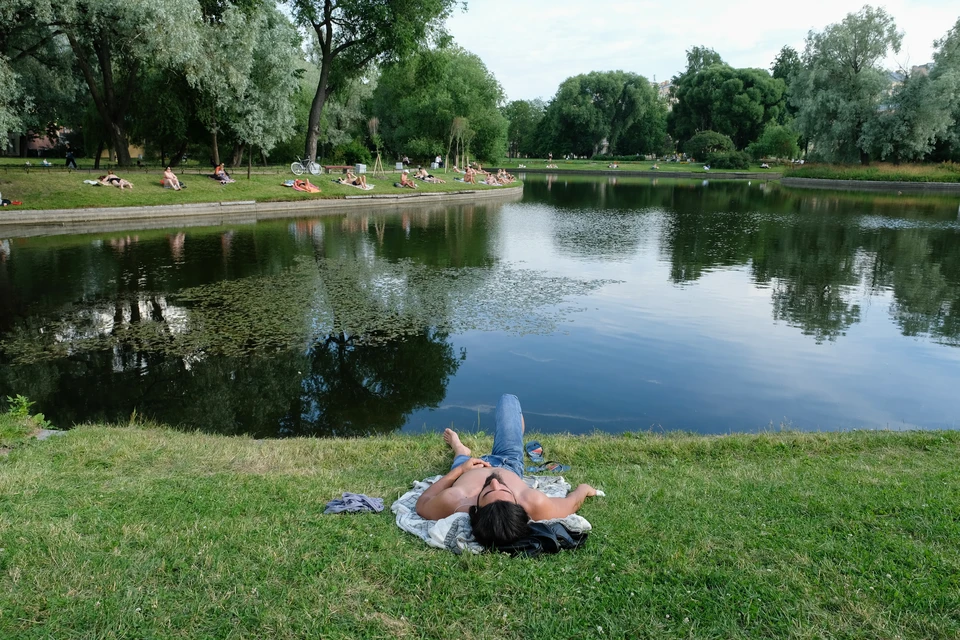 До конца аномальной жары Петербург может ждать как минимум один температурный рекорд.