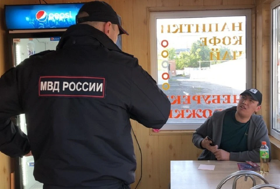 Проверки ждут юридические лица, использовавшие труд нелегалов. Фото: УМВД по Екатеринбургу