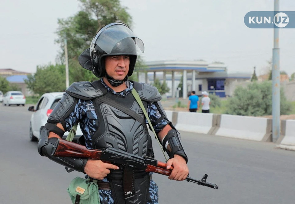 Силы правопорядка контролируют центр города в Нукусе, столице Республики Каракалпакстан.