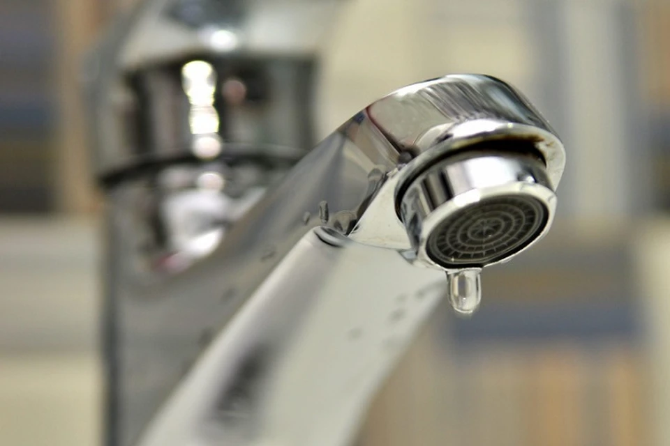 Жители поселка на 10 дней останутся без горячей воды в Магаданской области
