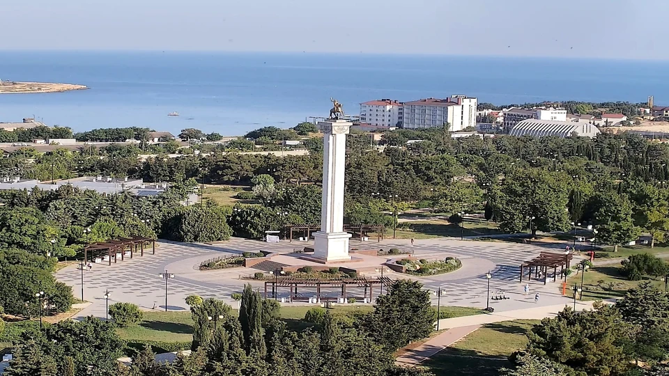 Крым ком. Крым город. Севастополь. Крым Севастополь. Севастополь ночью.