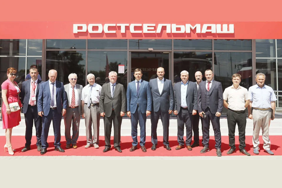 Открытие центра стало большим событием, собрав друзей, коллег, партнеров.
