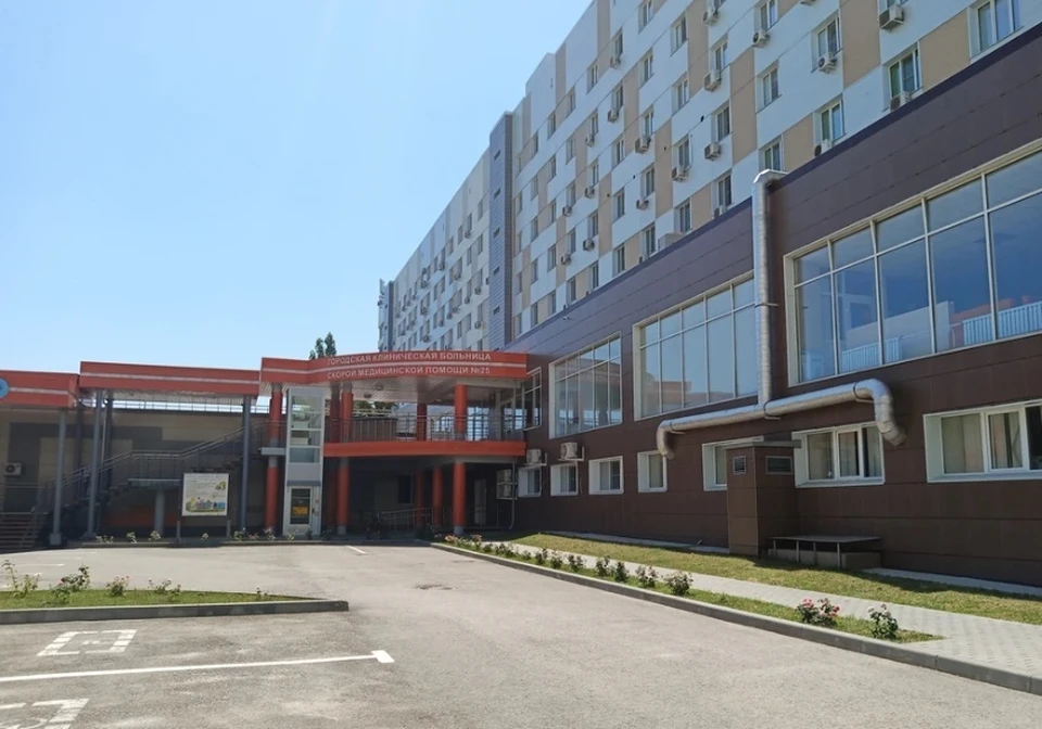 Взрослых пострадавших госпитализировали в 25-ю больницу