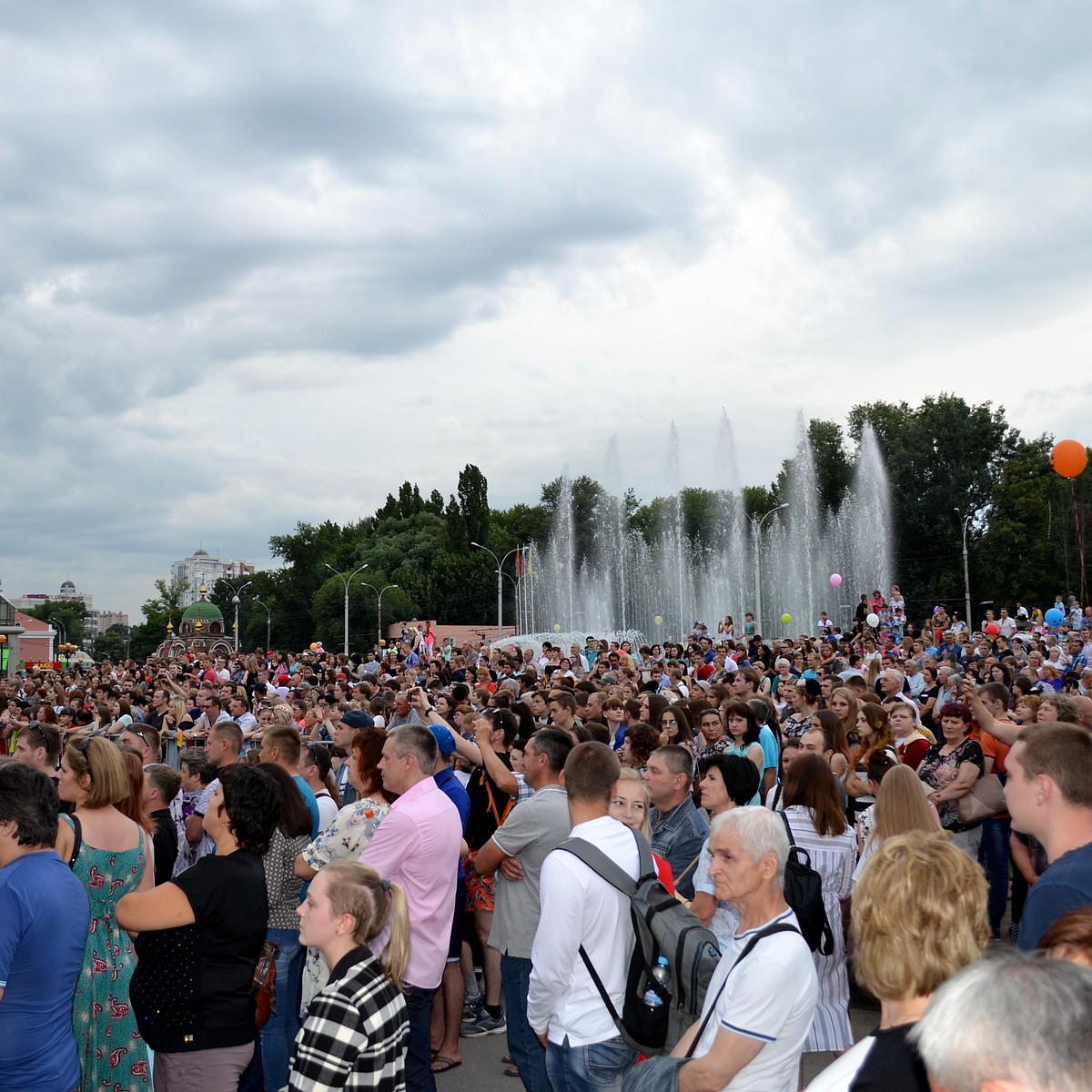 День города в Липецке 2022: на площади Петра Великого выступит Ханна - KP.RU