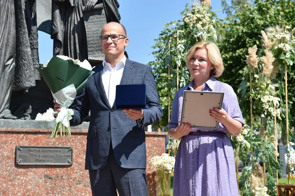 В День любви, семьи и верности глава Удмуртии Александр Бречалов и его супруга Елена рассказали о том, кем будут работать их дети. Фото: пресс-служба главы и правительства Удмуртии