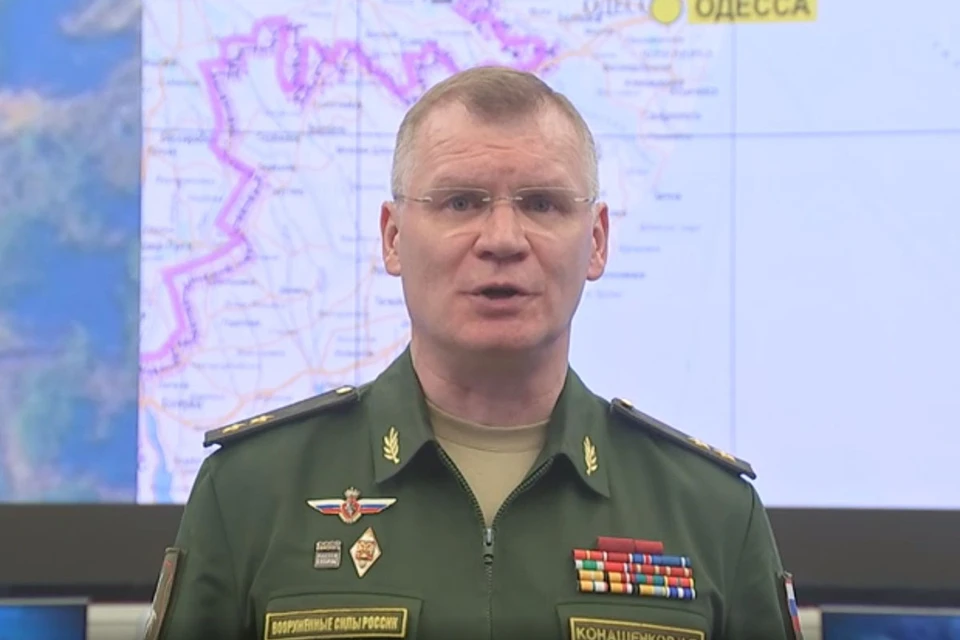 В Минобороны неоднократно подчеркивалось, что в Черном море сохраняется опасность для мореплавания