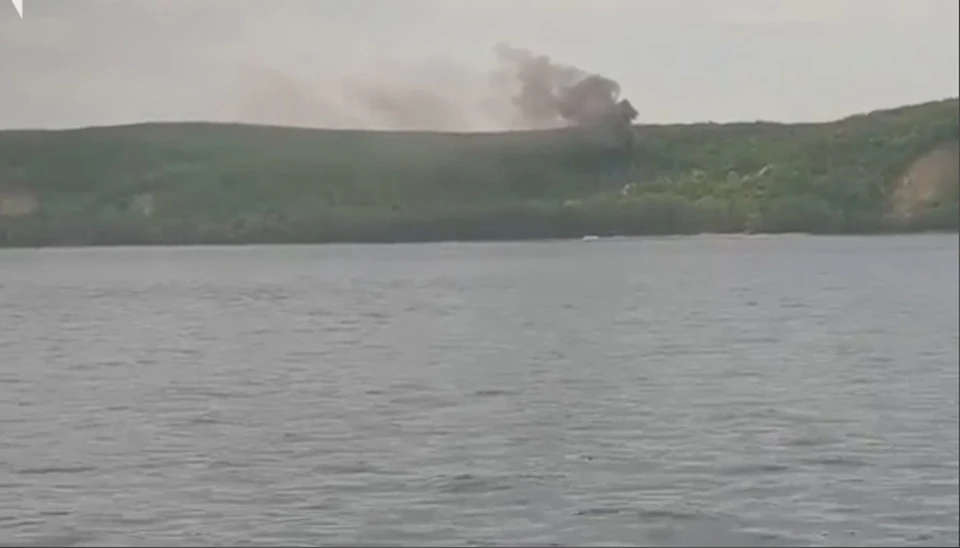 Жители поделились кадрами возгорания. Фото: скриншот видео