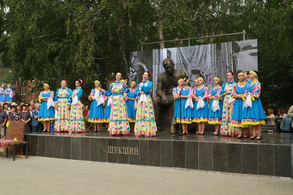 Открытие фестиваля пройдет в Барнауле у памятника Василию Макаровичу Шукшину