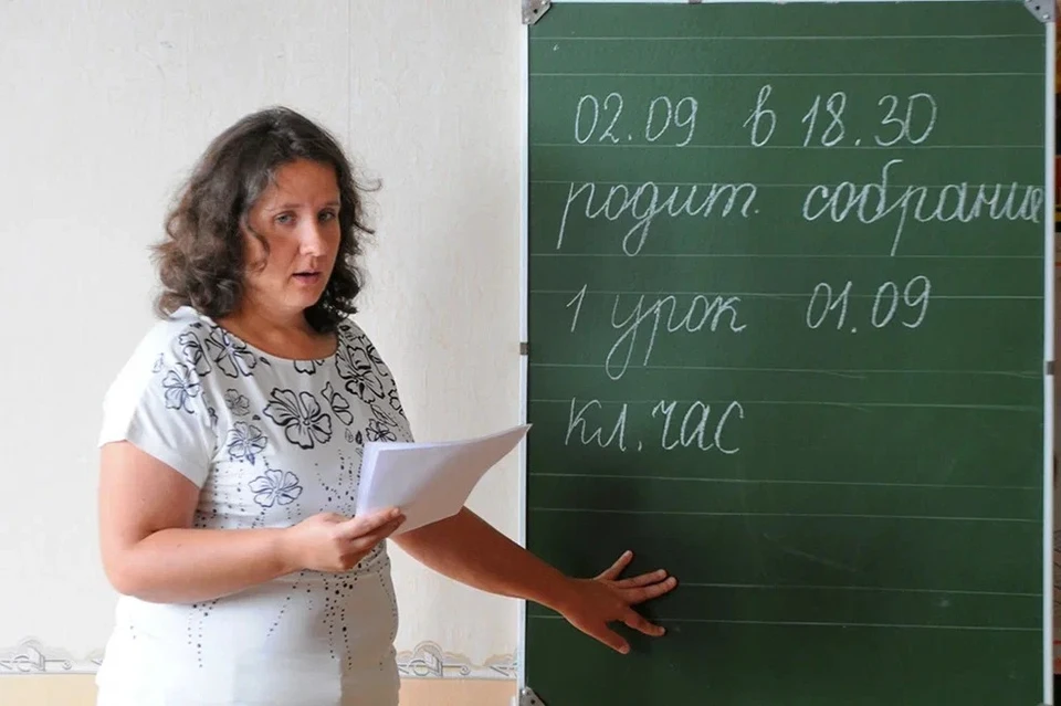 Перед учителями стоит задача заниматься больше с детьми русским и белорусским языками, не усложняя и без того непростую школьную программу.