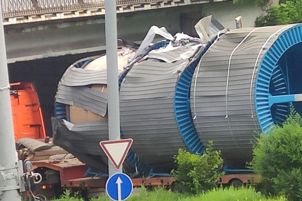 Металлические барабаны сильно повредились. Фото: telegram.com/dpskontrol_125rus.