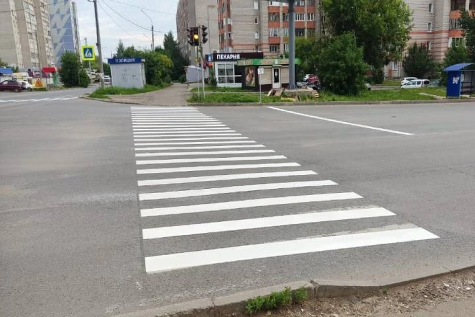 В текущем году в Кирове обновят более 190 "зебр" у школ. Фото: admkirov.ru