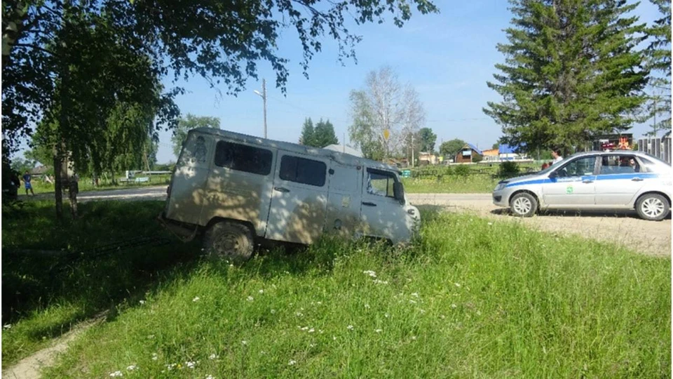 30 летний парень угнал машину и попал в дтп сосновая поляна