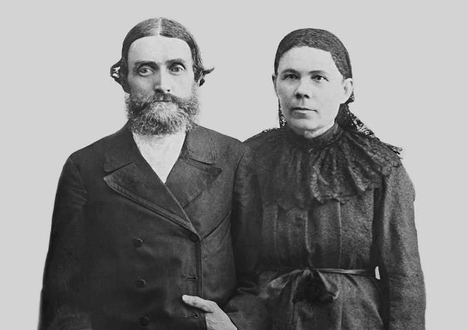 Купец Федор Исидорович Чудиновских с женой Гликерией Трофимовной. Фото - архив семьи.