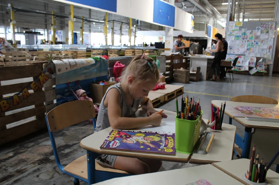 В Мариуполе «Единая Россия» открыла детский досуговый центр