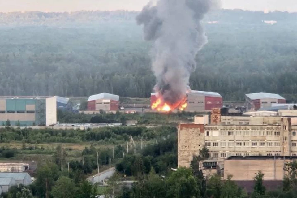 Следственный комитет назвал причину пожара на складе в Мурино 8 августа 2022 года