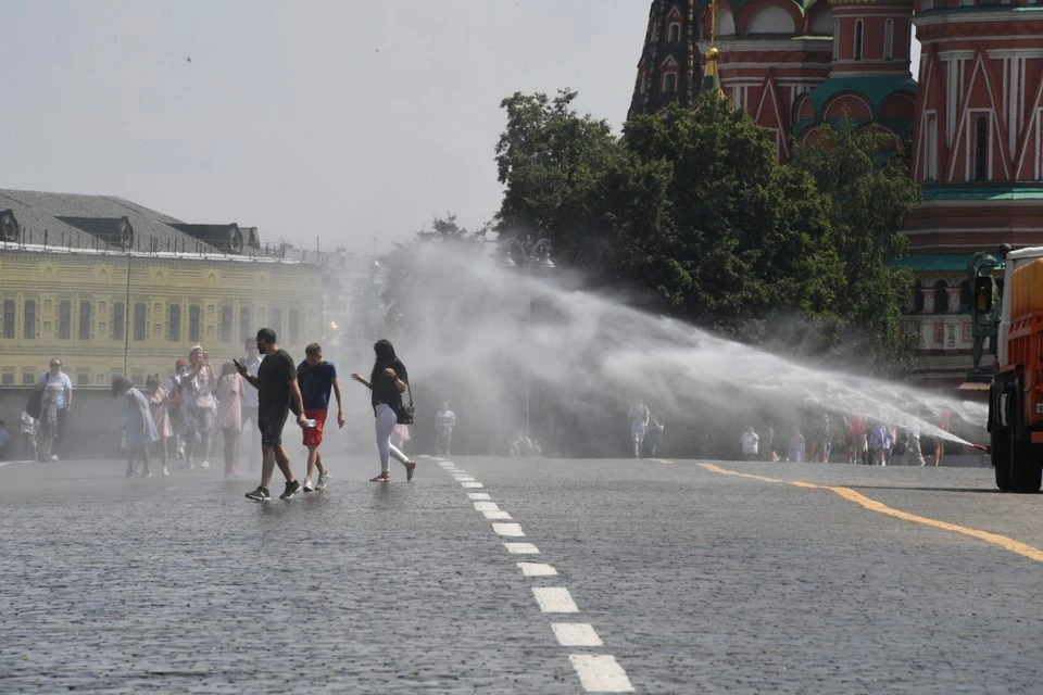 Столбики термометра в Москве 17 августа поднимутся до отметки в 32 градуса