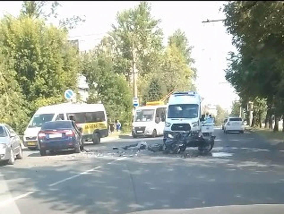 Скриншот видео ВК группы ДТП Кострома