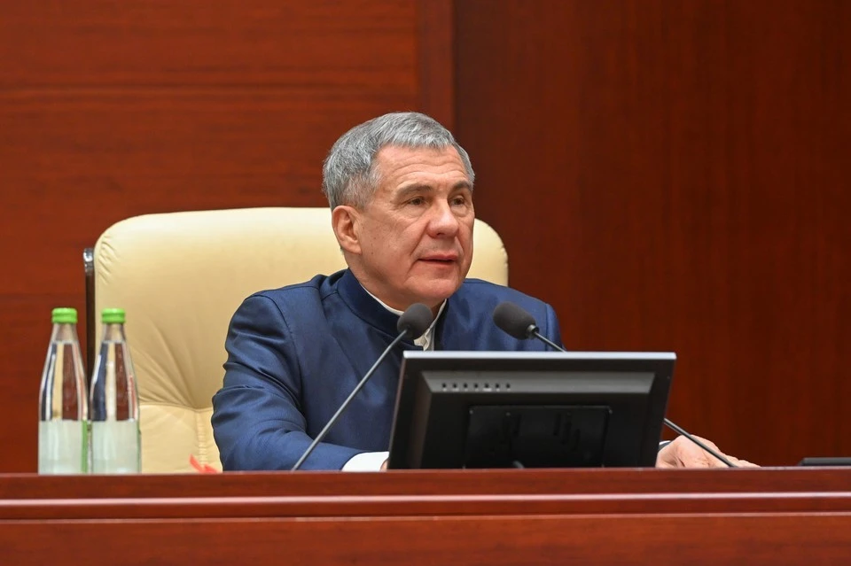 Ранее Минниханов рекомендовал возобновить антиковидные меры в трудовых коллективах. Фото: пресс-служба главы Татарстана