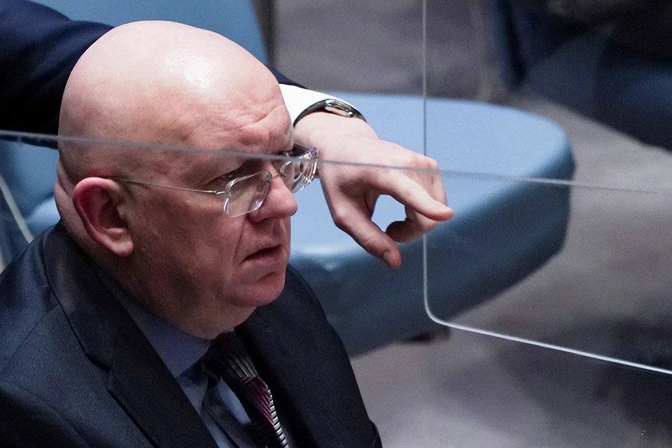 Постпред России при ООН Небензя заявил, что Россия против виртуального участия Зеленского в заседании Совбеза.