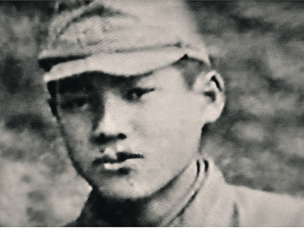 Летчик Еситеру Накагава, после поражения Японии, сделал себе сеппуку, но  выжил и более 50 лет прожил в России - KP.RU