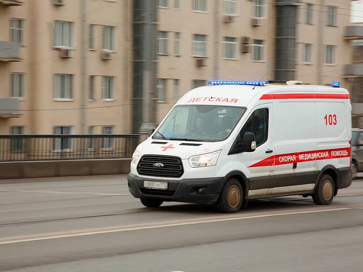 Двухлетняя девочка погибла после падения из окна 15-го этажа на севере  Москвы - KP.RU