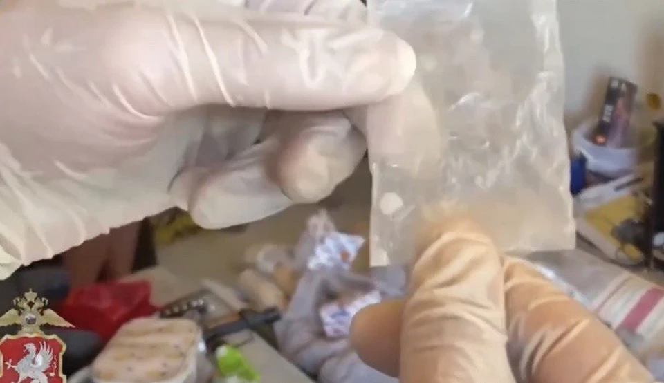 При обыске обнаружили 400 граммов наркотического вещества. Фото: УМВД по Севастополю