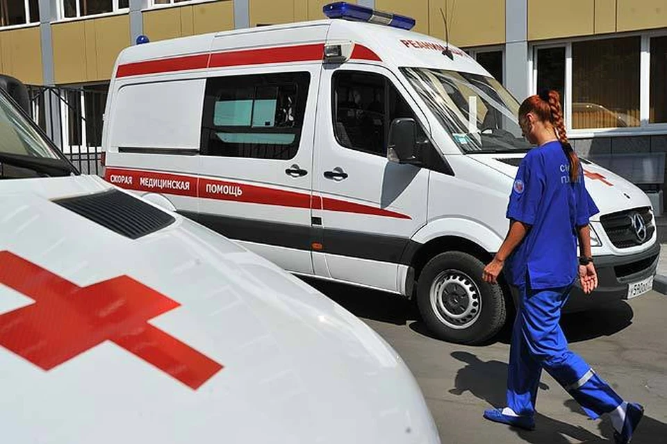 Пассажира "Лады Весты" доставили в больницу.
