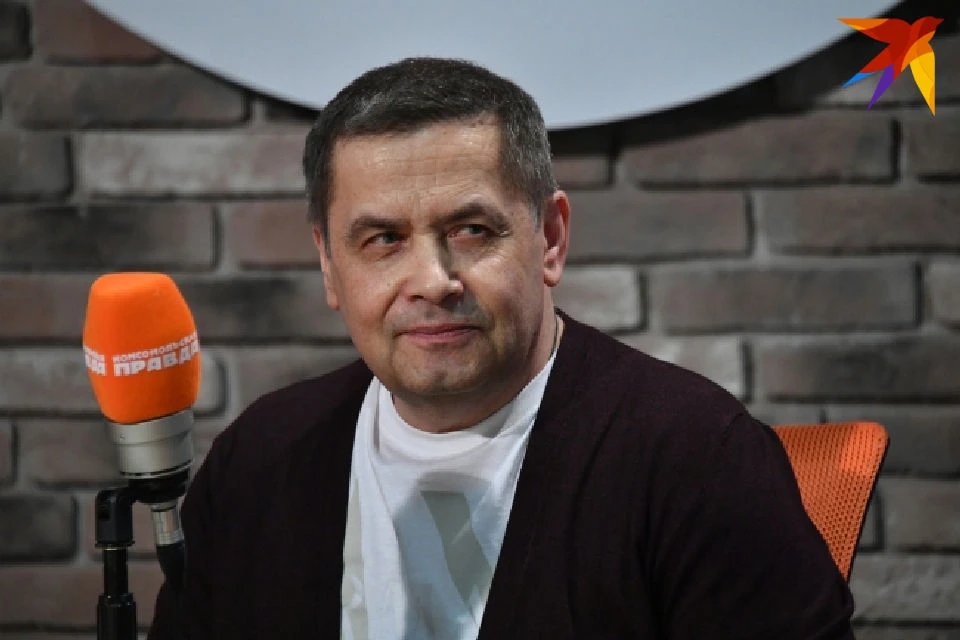 Концерт "Любэ" начнется в 20.00.