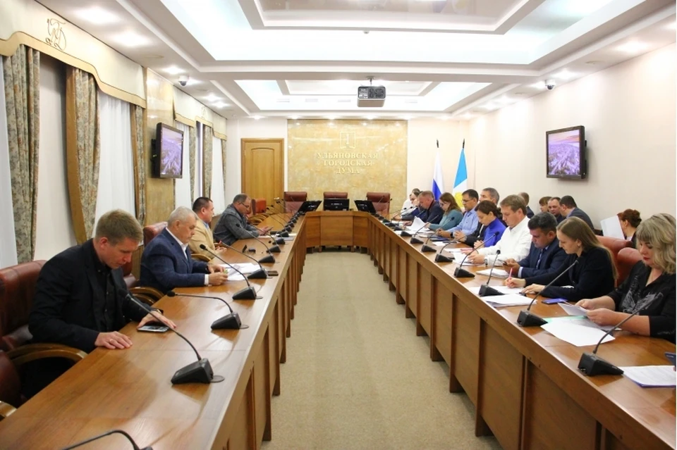 Проблему недостроев рассмотрели городские парламентарии
