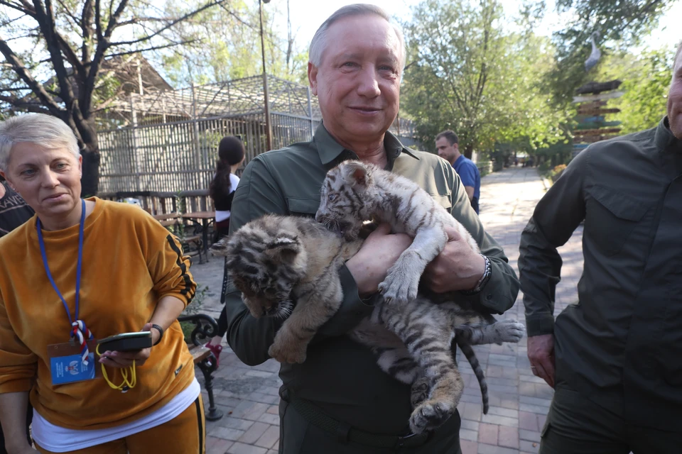 Петербург продолжит помогать зоопарку Мариуполя / Фото: Смольный