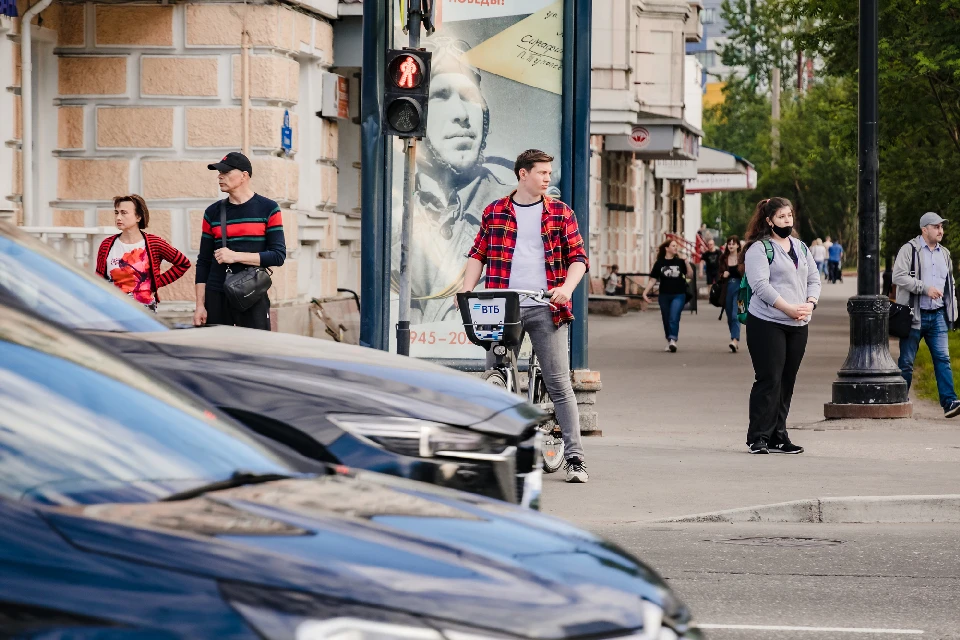 Проект направлен на поиск причин, по которым молодежь решает остаться в регионе или покинуть его. Фото: gov-murman.ru