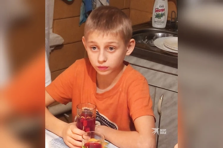 «Перенес шесть операций и впал в кому»: мать сорвавшегося со скалы 11-летнего мальчика рассказала о смерти сына
