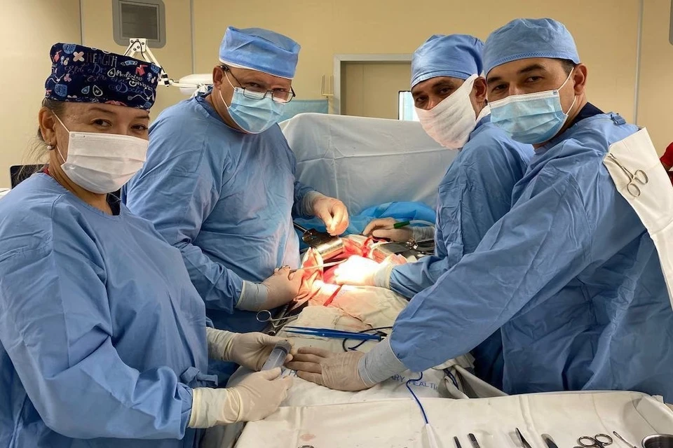 Кубанские хирурги провели много часов за операционными столами в Ташкенте. Фото: пресс-служба министерства здравоохранения Краснодарского края.