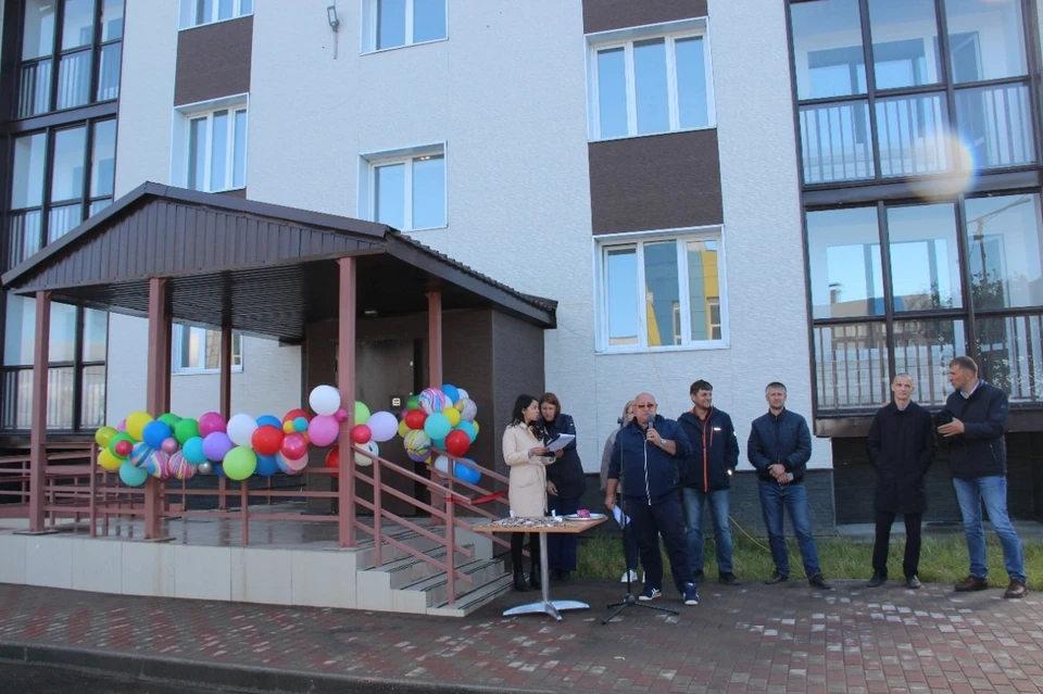Сахалинской области возместят расходы на расселение людей из аварийного жилья. Фото регионального правительства