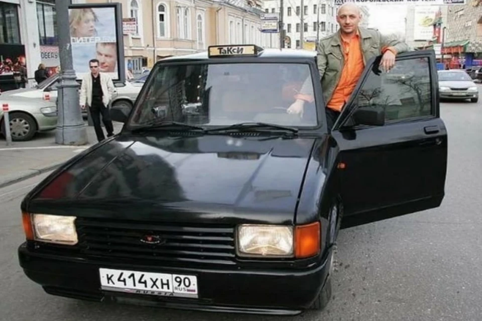 Редкий автомобиль из популярного телешоу нулевых заметили в Химках Фото: стоп-кадр из телешоу «Такси»