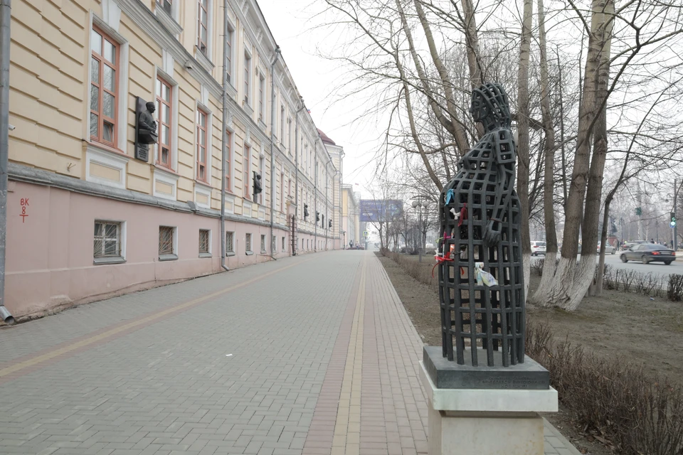 В Томске студентам СибГМУ предложили разносить повестки по частичной мобилизации.