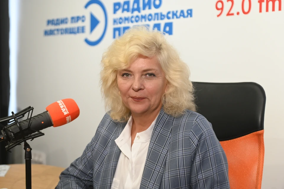 В день Агапитовой приходит по 10 обращений о мобилизации.