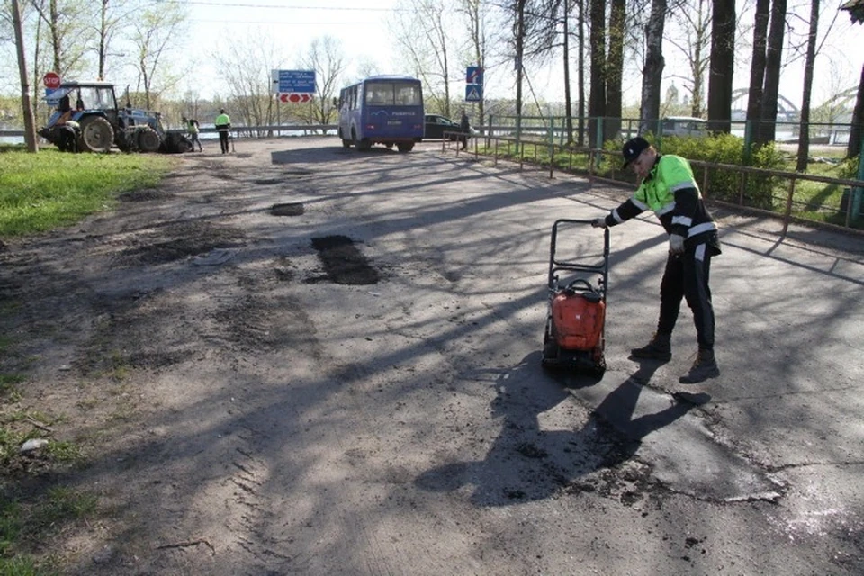 В Рыбинске на ямочный ремонт дорог выделили почти два миллиона рублей