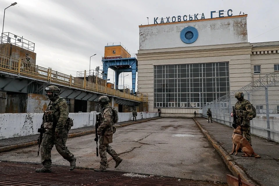 Власти Запорожья предупредили о возможных терактах на Днепровской и Каховской ГЭС