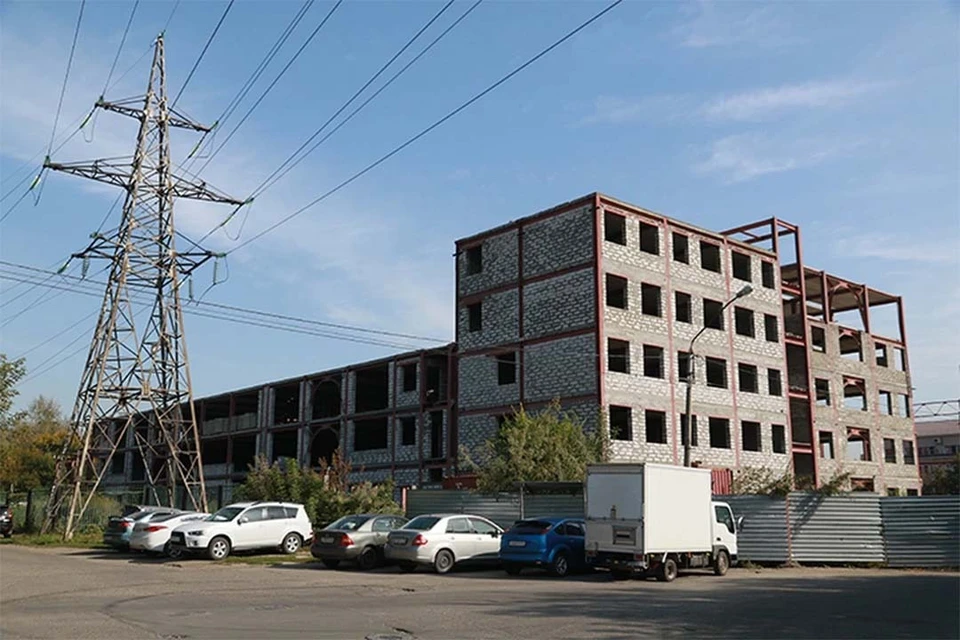 Долгострой на проспекте Сибирском, 52