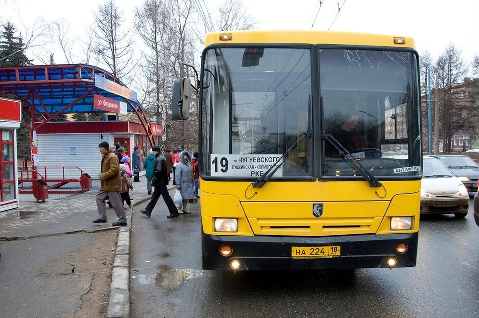 Транспорт ижевск автобус. Украинские автобусы. Автобусы России. Общественный транспорт Ижевск.