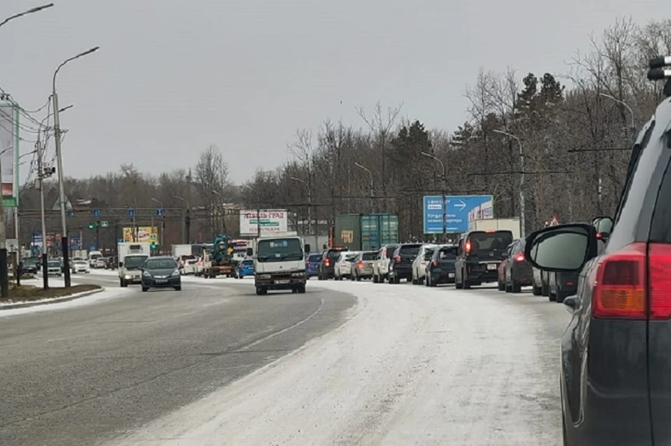 Погода не помогает: власти Хабаровска рассказали, как ведется расчистка города от снега