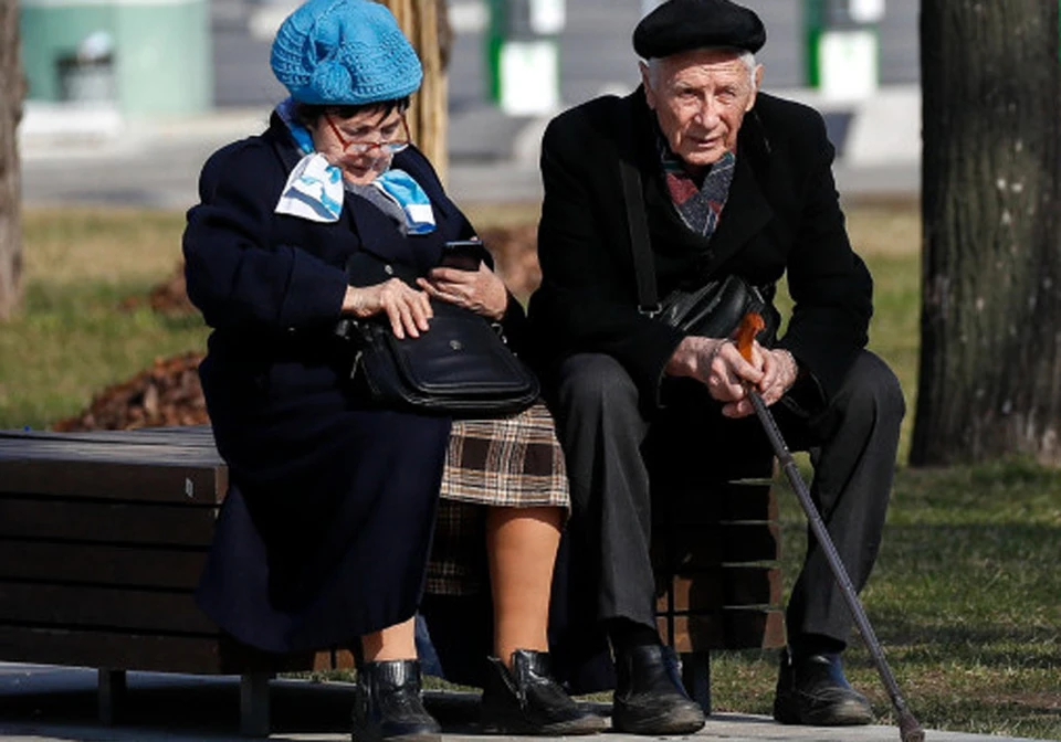 О жизни на пенсии надо заботиться заранее. Фото: Артем Геодакян / ТАСС
