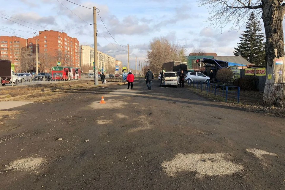 Подростка сбили на проезжей части. Фото: отдел пропаганды ГИБДД по Новосибирску.
