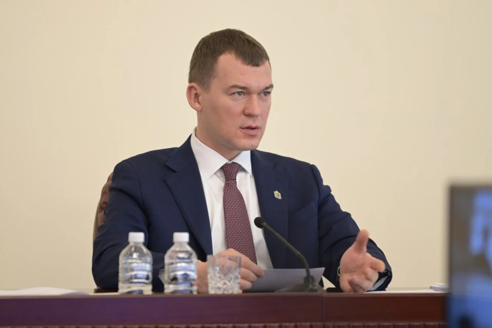 Губернатор держит на личном контроле социально-экономические вопросы региона. Фото: правительство Хабаровского края